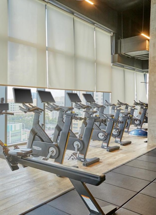 Xu Hướng Sử Dụng Màn Cuốn Cho Các Phòng Tập Gym - Yoga