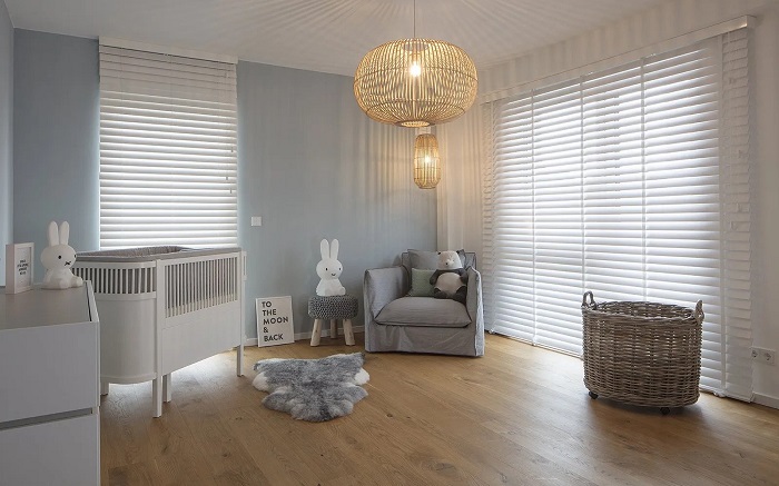 Màn gỗ STAR chất lượng cao - đạt chuẩn quốc tế - an toàn với trẻ em